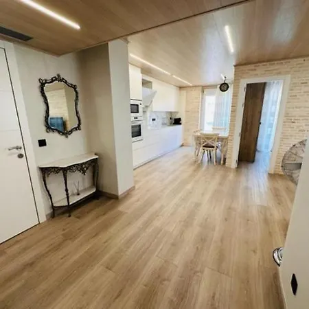 Fantastic Larimar New Apartment Salou