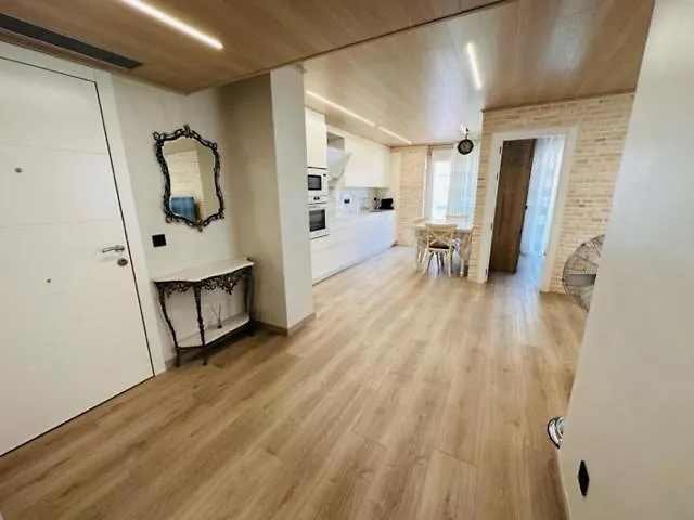 Fantastic Larimar New Appartamento Salou